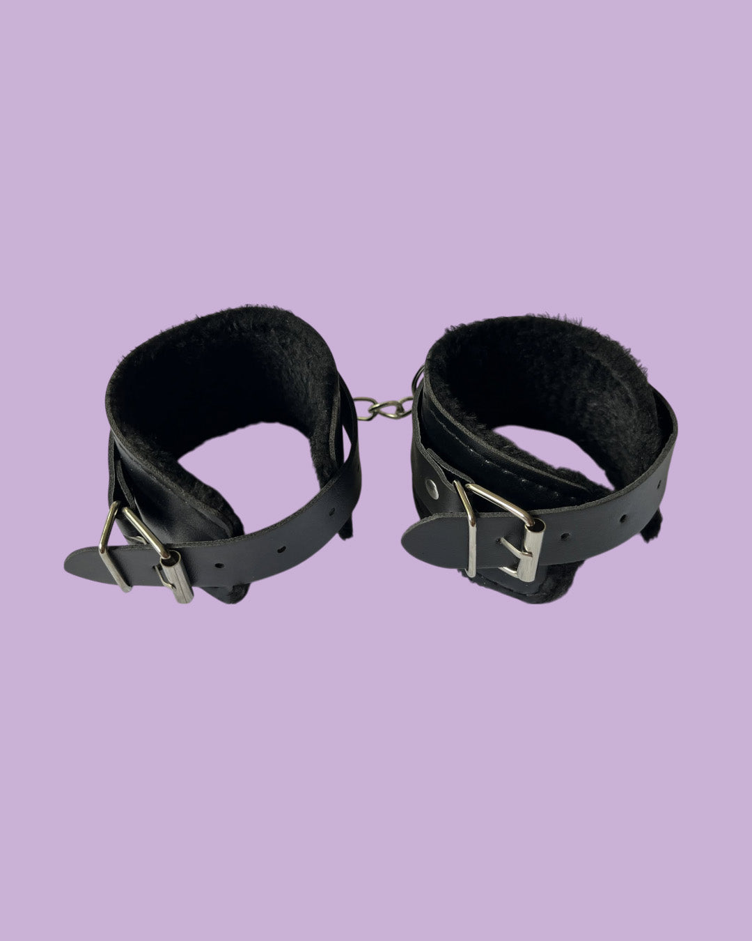 BDSM Esposas en cuero y peluche NEGRAS