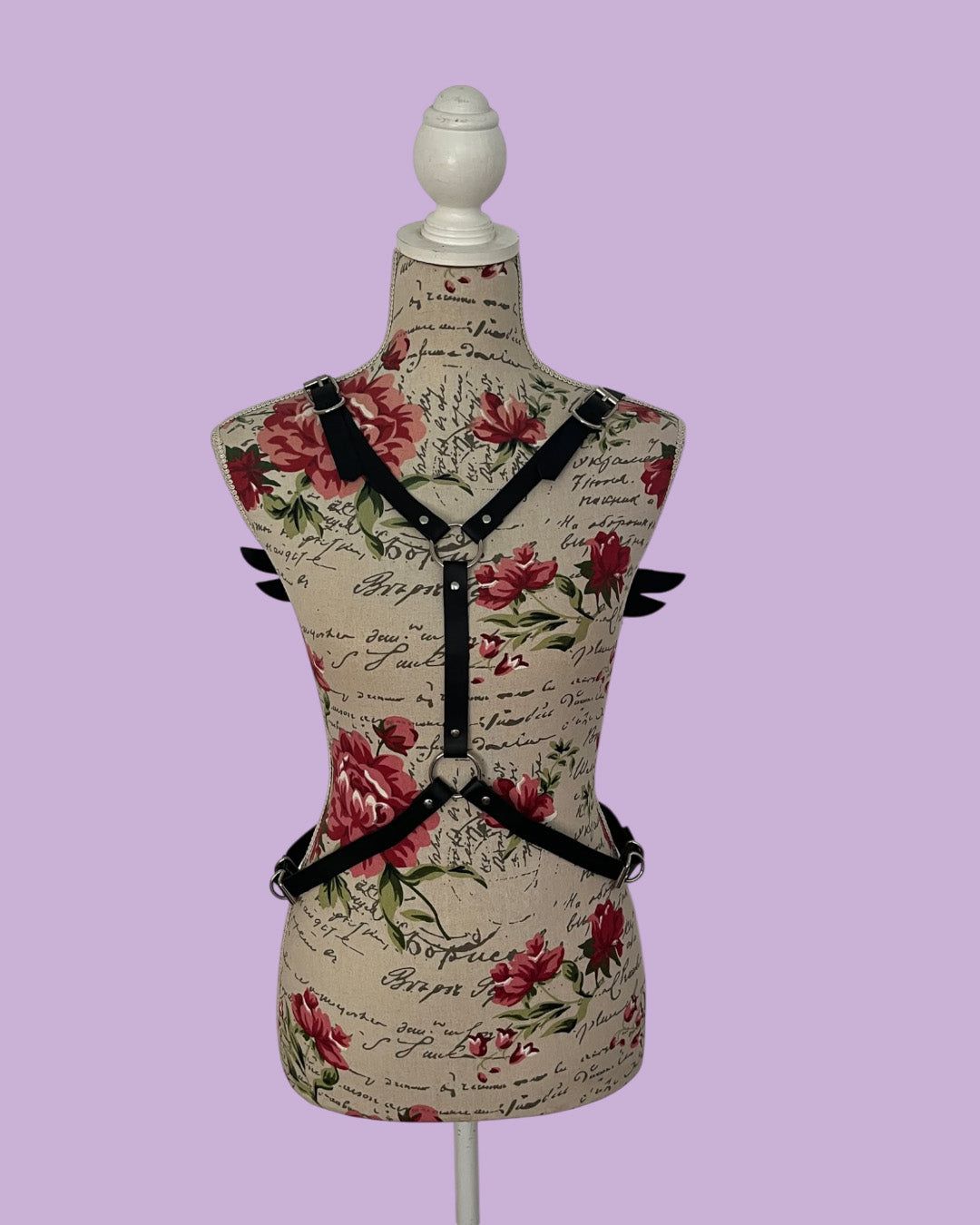 BDSM Arnes body alado para dama en cuero Bondage